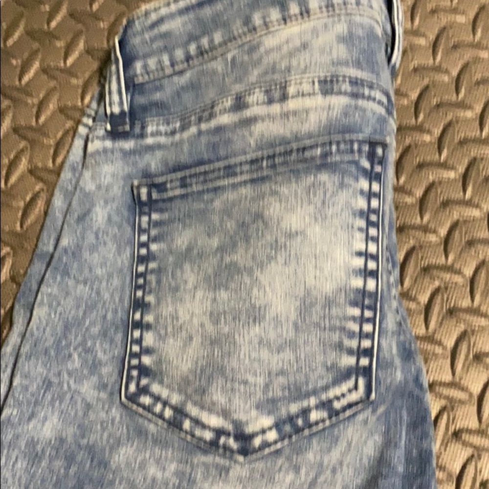 Jeans - Picture 5 of 5